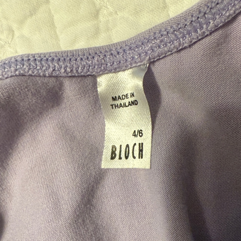 Bloch Lavender Kids Dance Leotard with Ruffled Soarkly Flutter Sleeves 4/5 - Picture 6 of 10